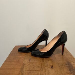 Christian LouBoutin - Patent Leather DOlly Pump